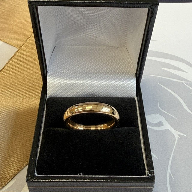 22ct Yellow Gold Wedding Ring 4mm Heavy Court