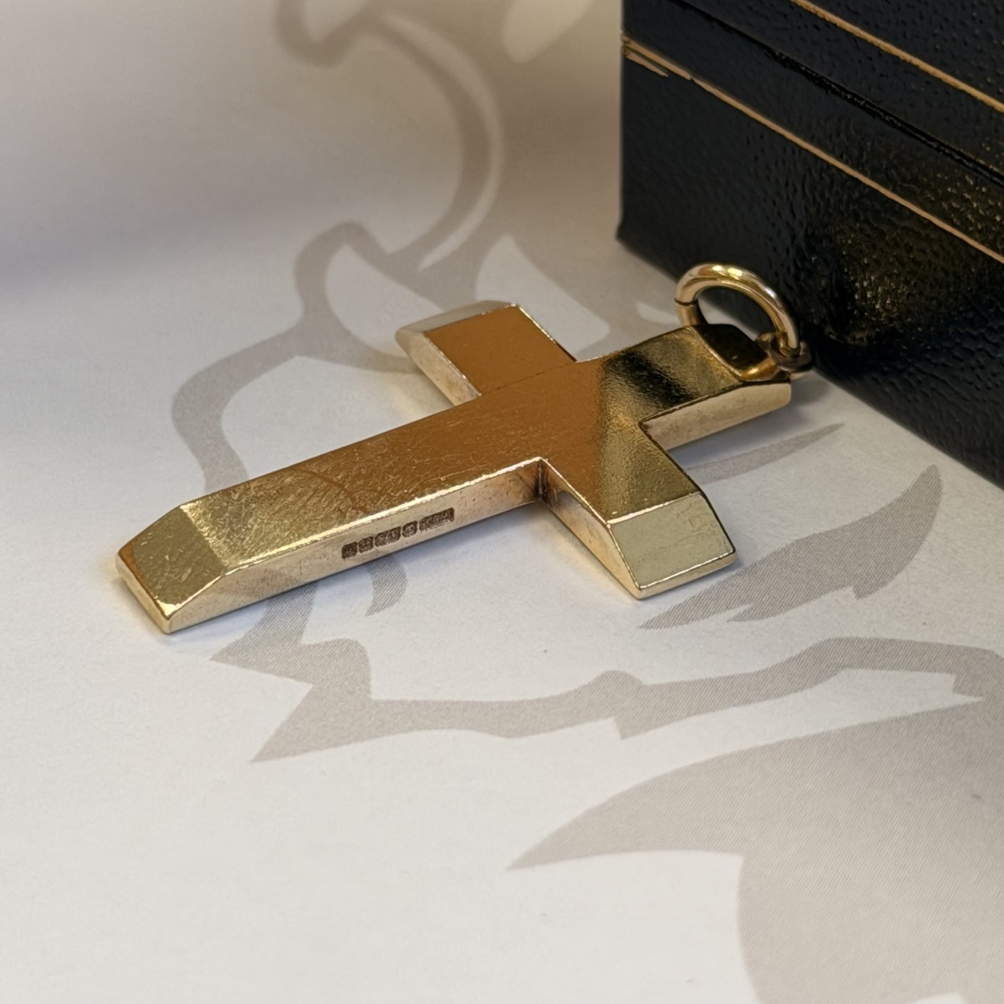 9ct Gold Plain Cross Pendant