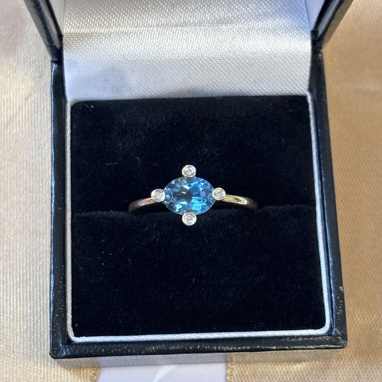 9ct Gold Blue Topaz Diamond Stone Ring