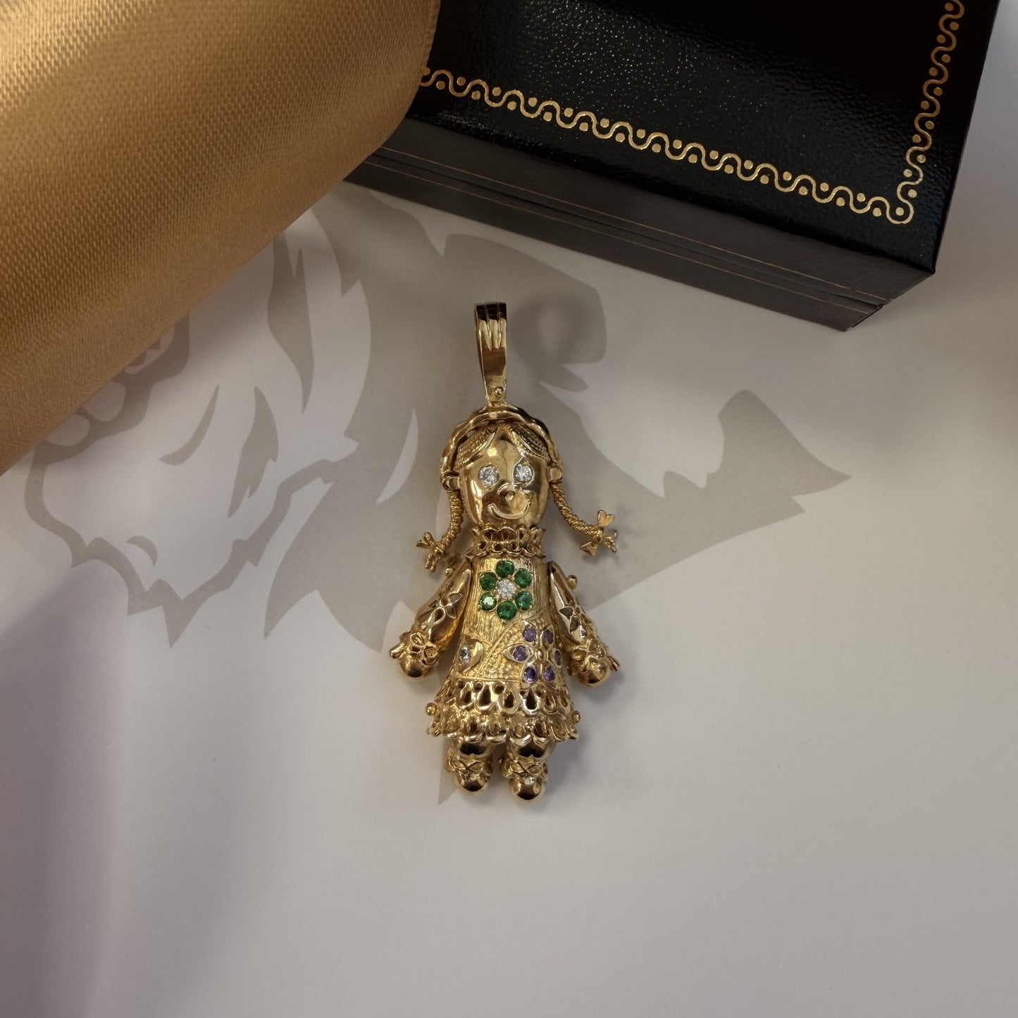 9ct Yellow Gold Articulated Doll Pendant