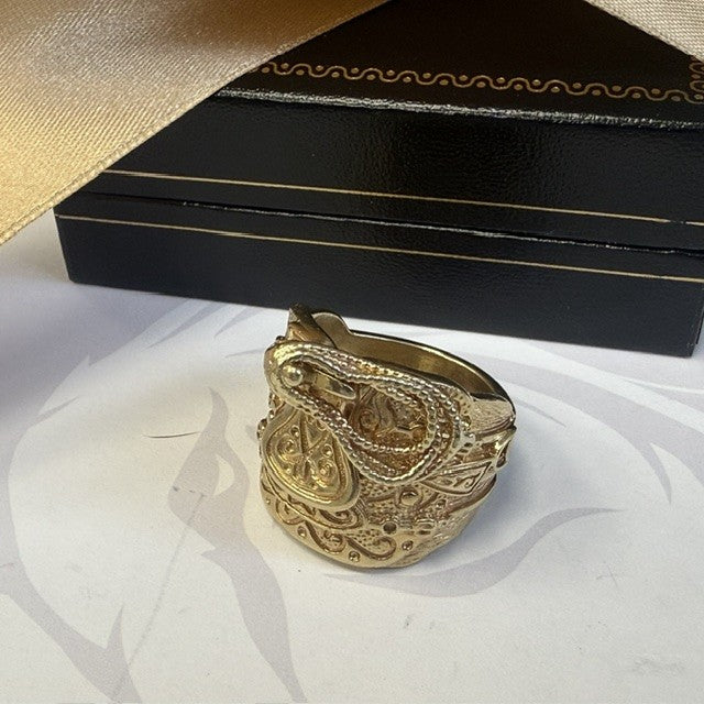 9ct Gold Saddle Ring Solid Gold Gents Patterned Saddle