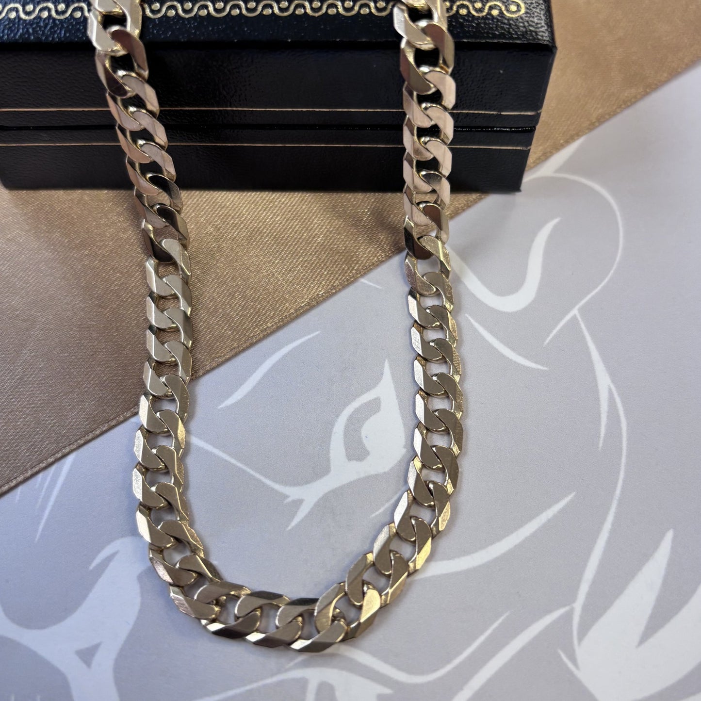 9ct Gold Curb Chain Solid Gold – 21 Inch