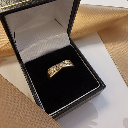 9ct Yellow Gold Diamond Crossover Ring