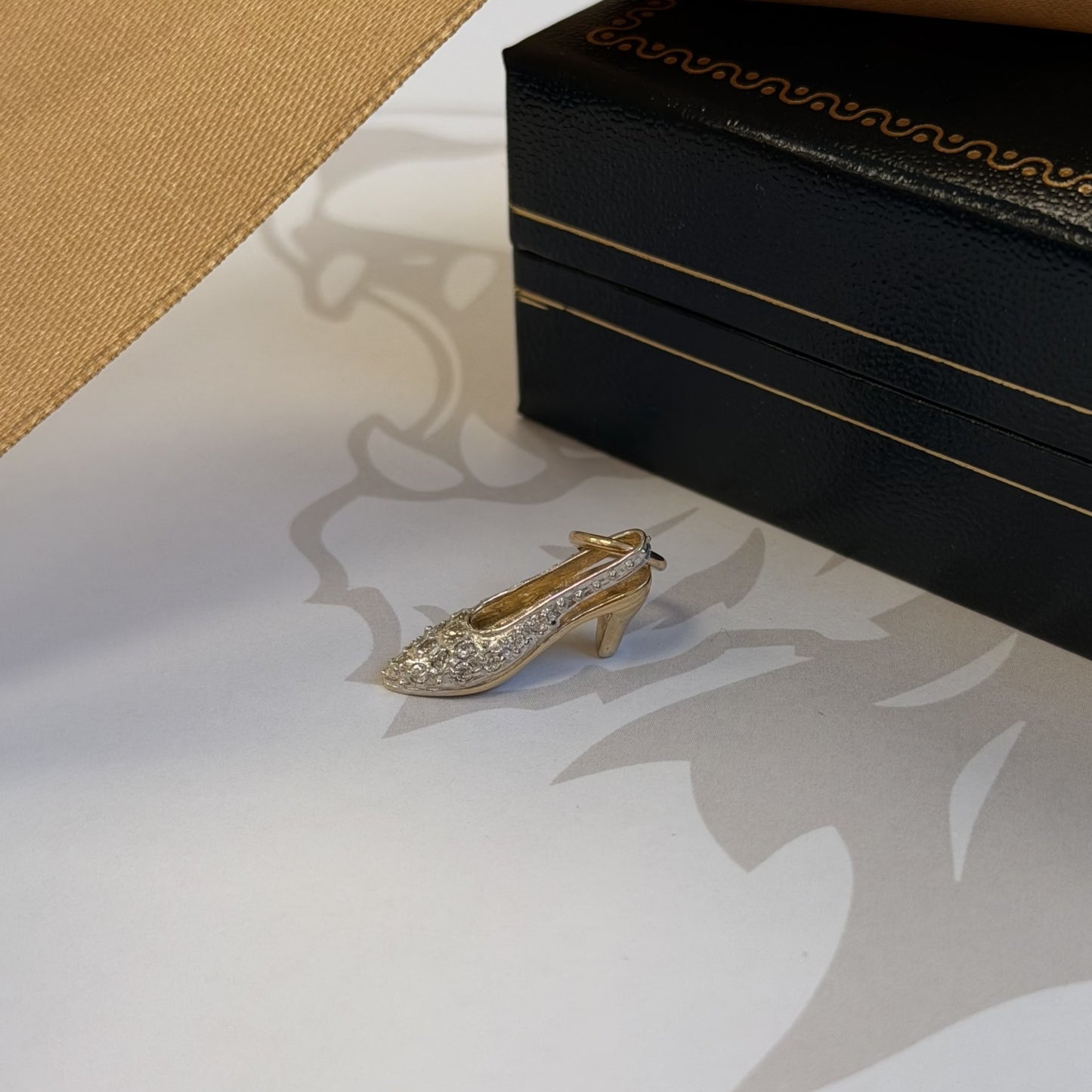 9ct Gold CZ High-Heeled Shoe Pendant