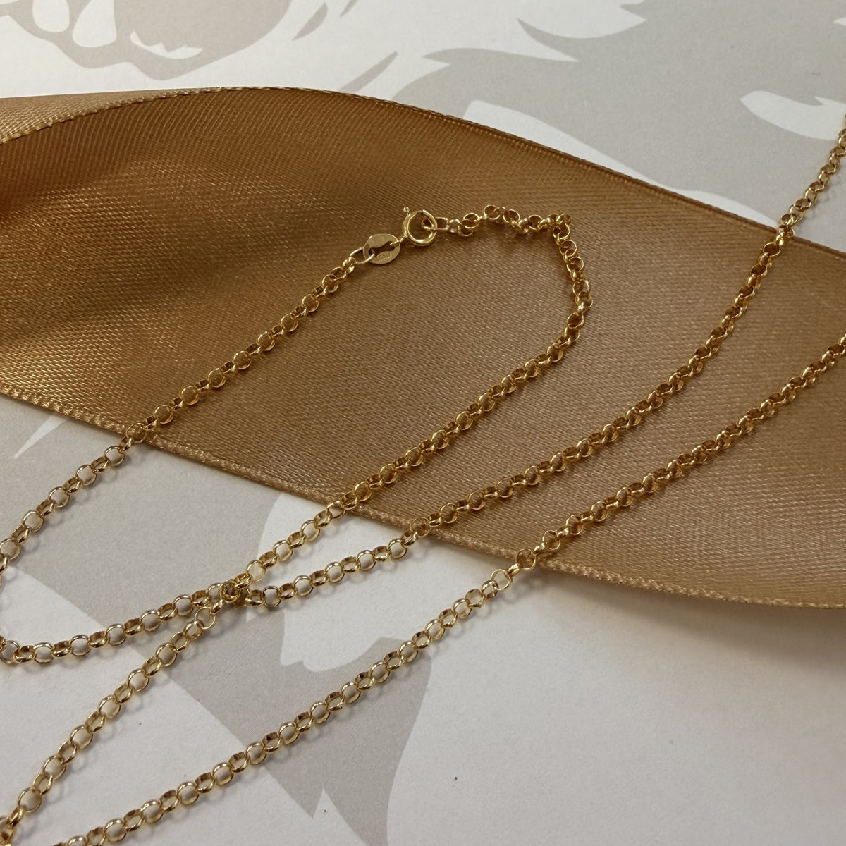 9ct Yellow Gold Fine Belcher Chain - 20 Inch