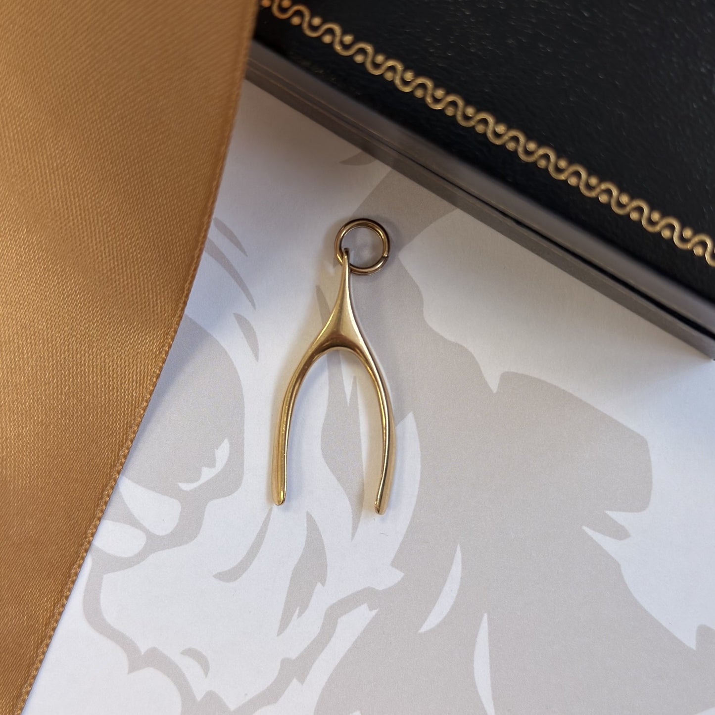 9ct Gold Wishbone Pendant