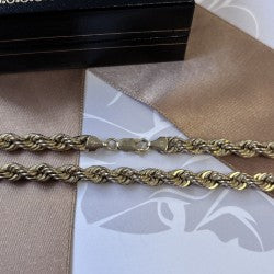 9ct Gold Rope Chain – 22 Inch