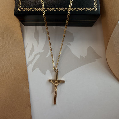 9ct Yellow Gold Crucifix Pendant & Chain - 20 Inch