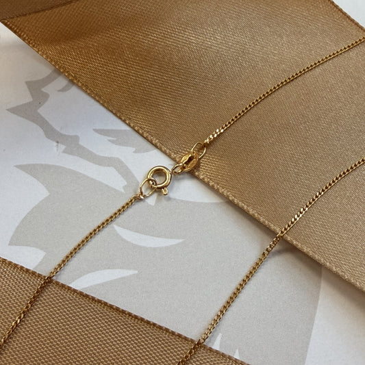 9ct Yellow Gold Fine Curb Chain - 18 Inch