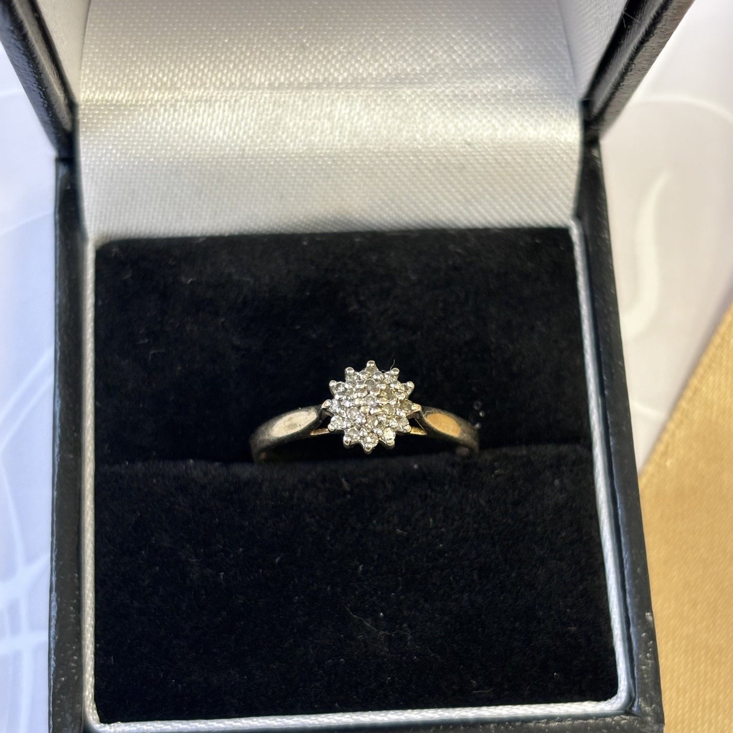 9ct Yellow Gold Diamond Cluster Ring