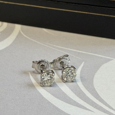 18ct White Gold Diamond Stud Earrings Natural Diamonds 0.66 carat