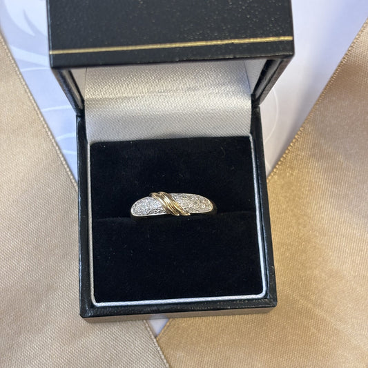 9ct Gold Clear Diamond Crossover Ring