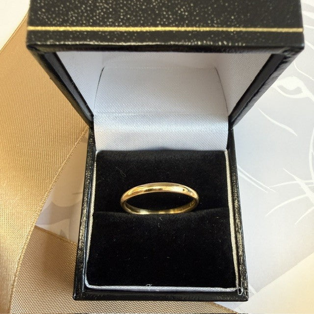 22ct Yellow Gold Wedding Ring 2.5mm Court