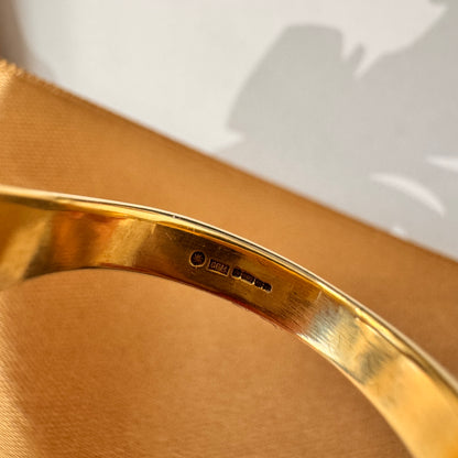 18ct Yellow Gold Solid Oval Signet Ring