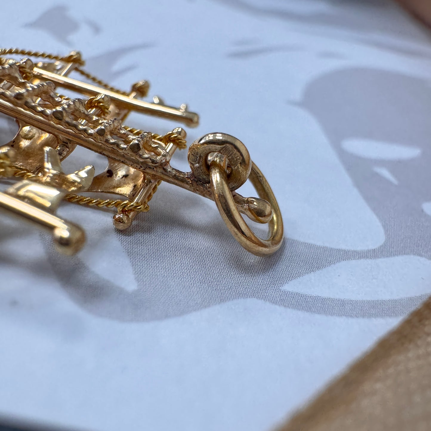 18ct Gold Sailing Ship Pendant