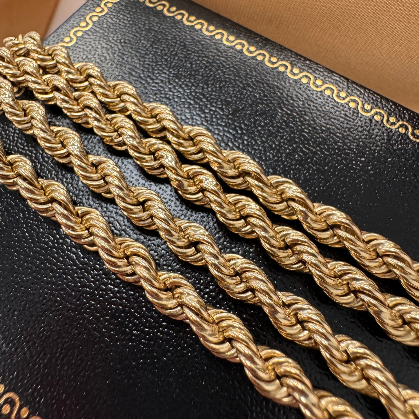 9ct Gold Rope Chain 20 Inch