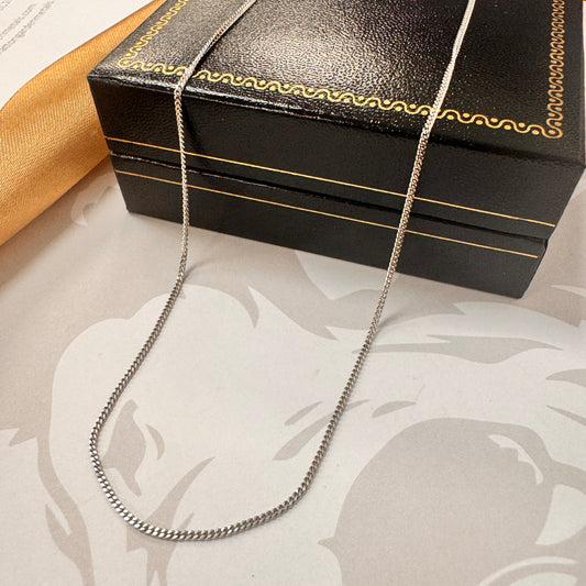 18ct White Gold Curb Chain Necklace