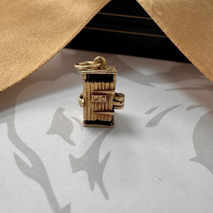 9ct Gold Opening Novelty Toilet Charm Pendant
