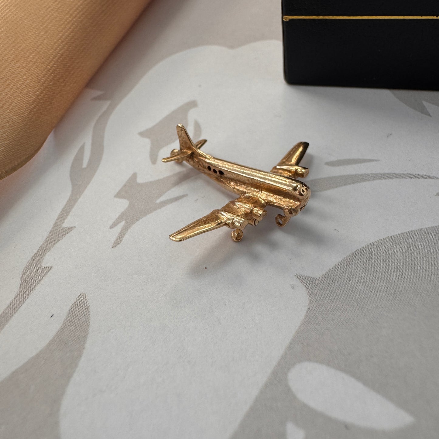 9ct Gold Aeroplane Charm Pendant