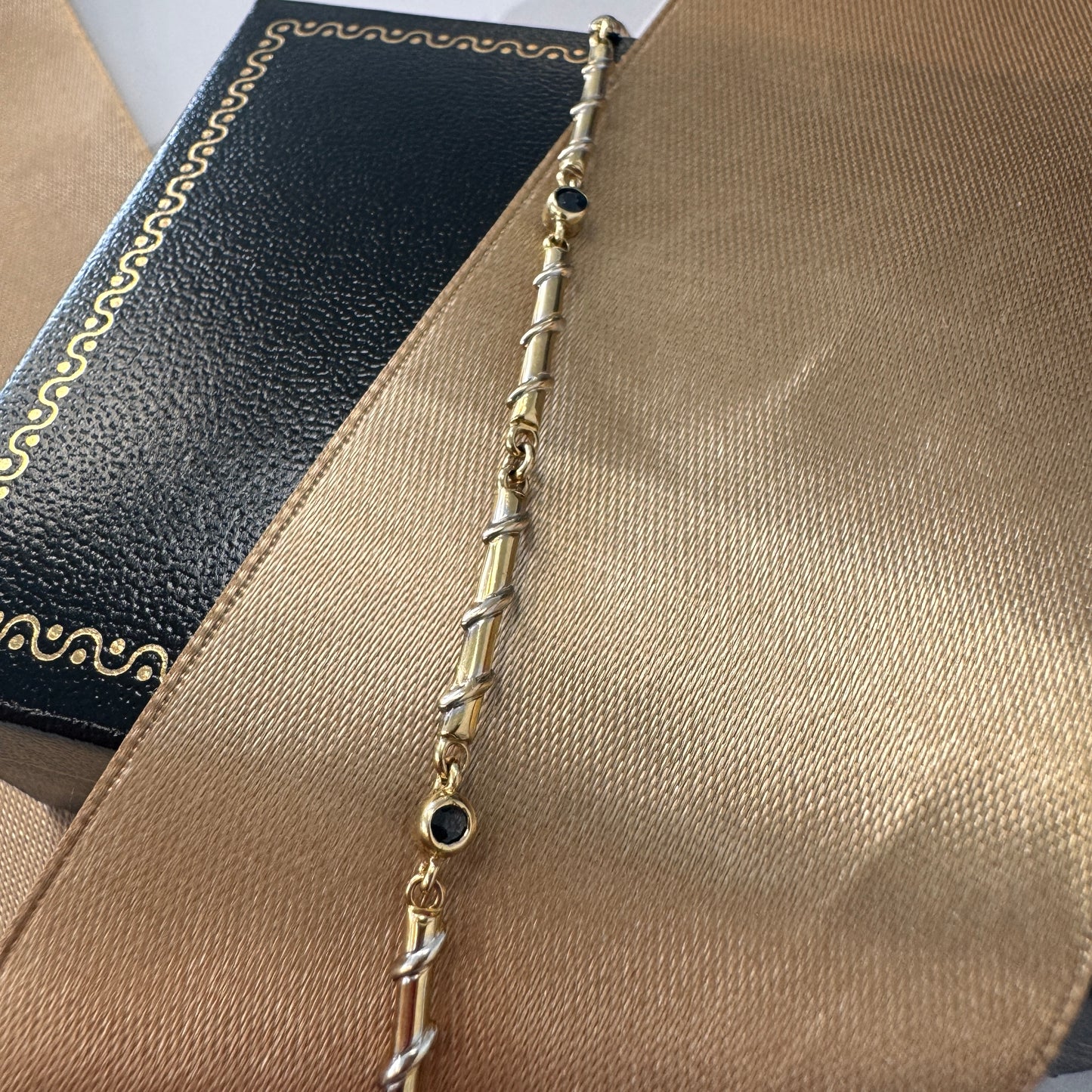 9ct Yellow Gold Sapphire Bracelet – 7 Inches
