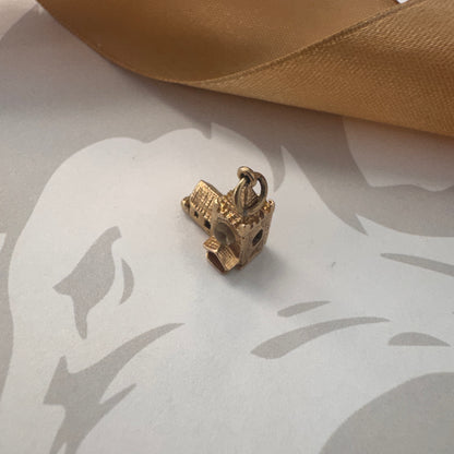 Vintage 9ct Gold Opening Chapel Church Charm