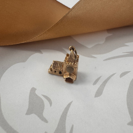 Vintage 9ct Gold Opening Chapel Church Charm