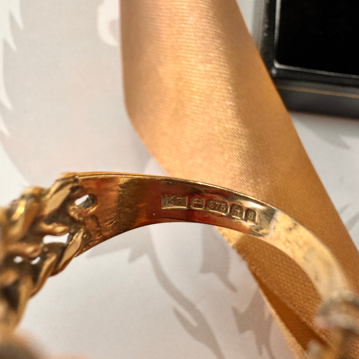 9ct Yellow Gold Gents Keeper Ring