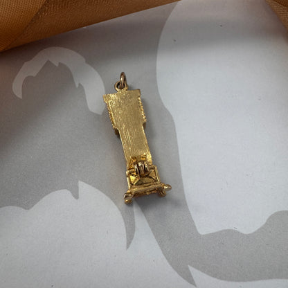 Vintage 9ct Gold Opening Grandfather Clock Charm