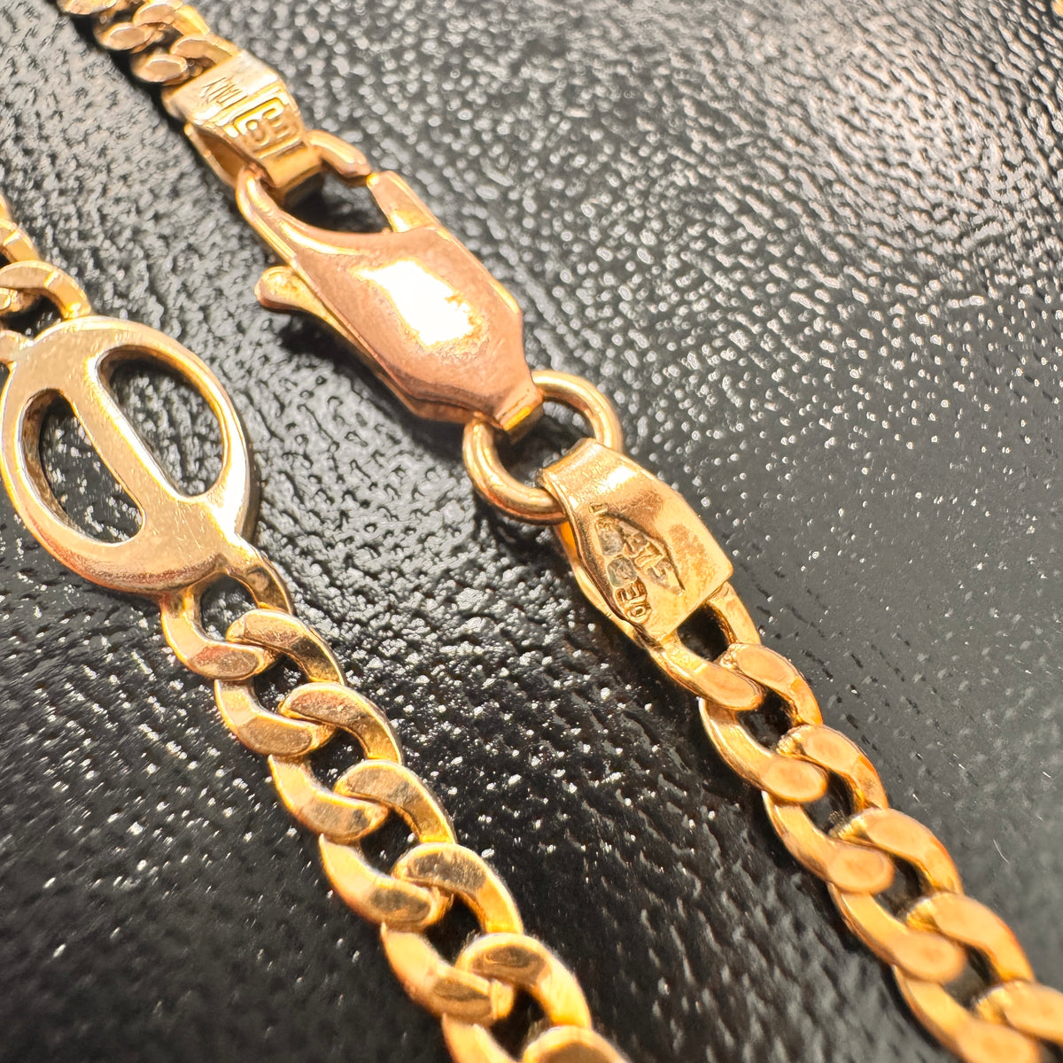 9ct Yellow Gold Curb Chain Necklace with Oval Openwork Stations