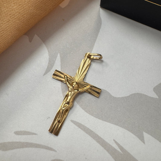 9ct Yellow Gold Crucifix Pendant